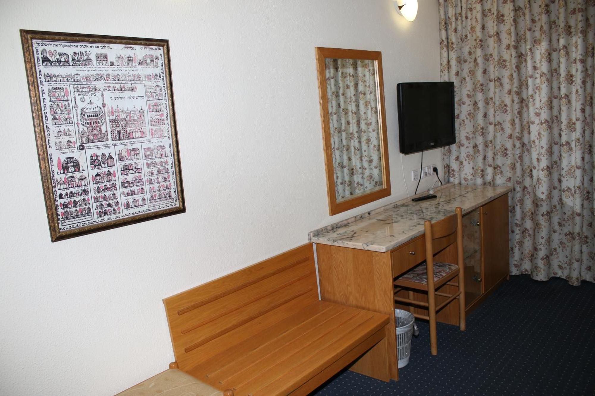 Hotel & Museum Dona Gracia Tiberias Bilik gambar